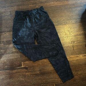 Lululemon pants